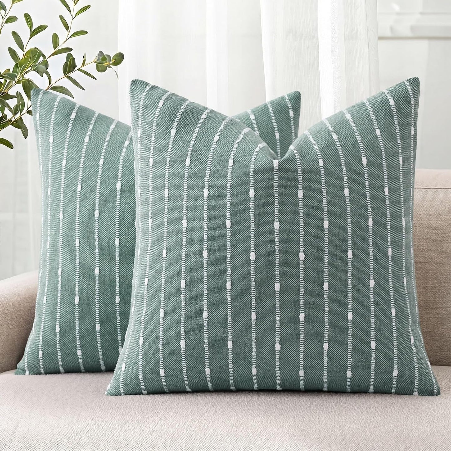decorUhome Pack of 2 Decorative Jacquard Boucle Throw Pillow Covers
