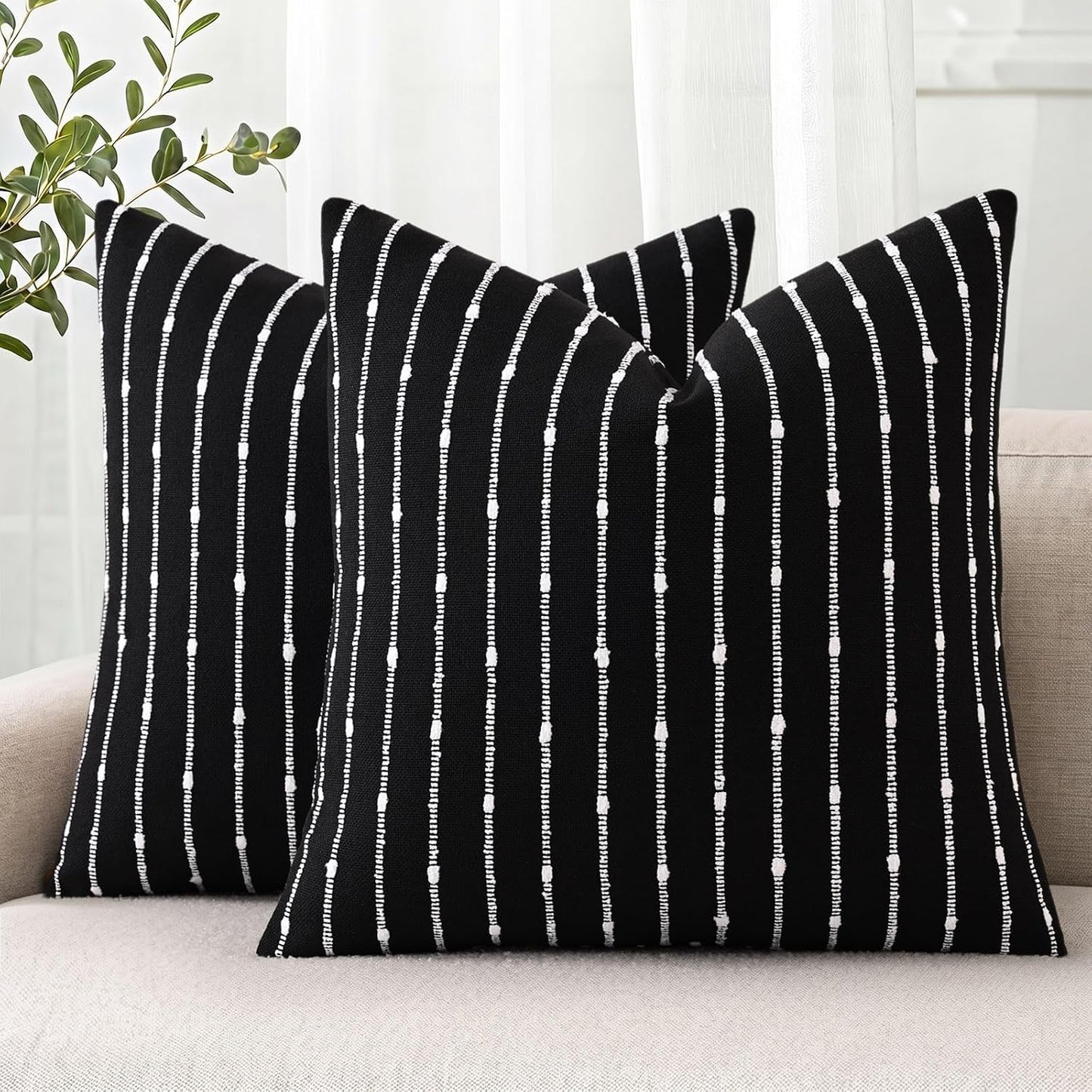 decorUhome Pack of 2 Decorative Jacquard Boucle Throw Pillow Covers