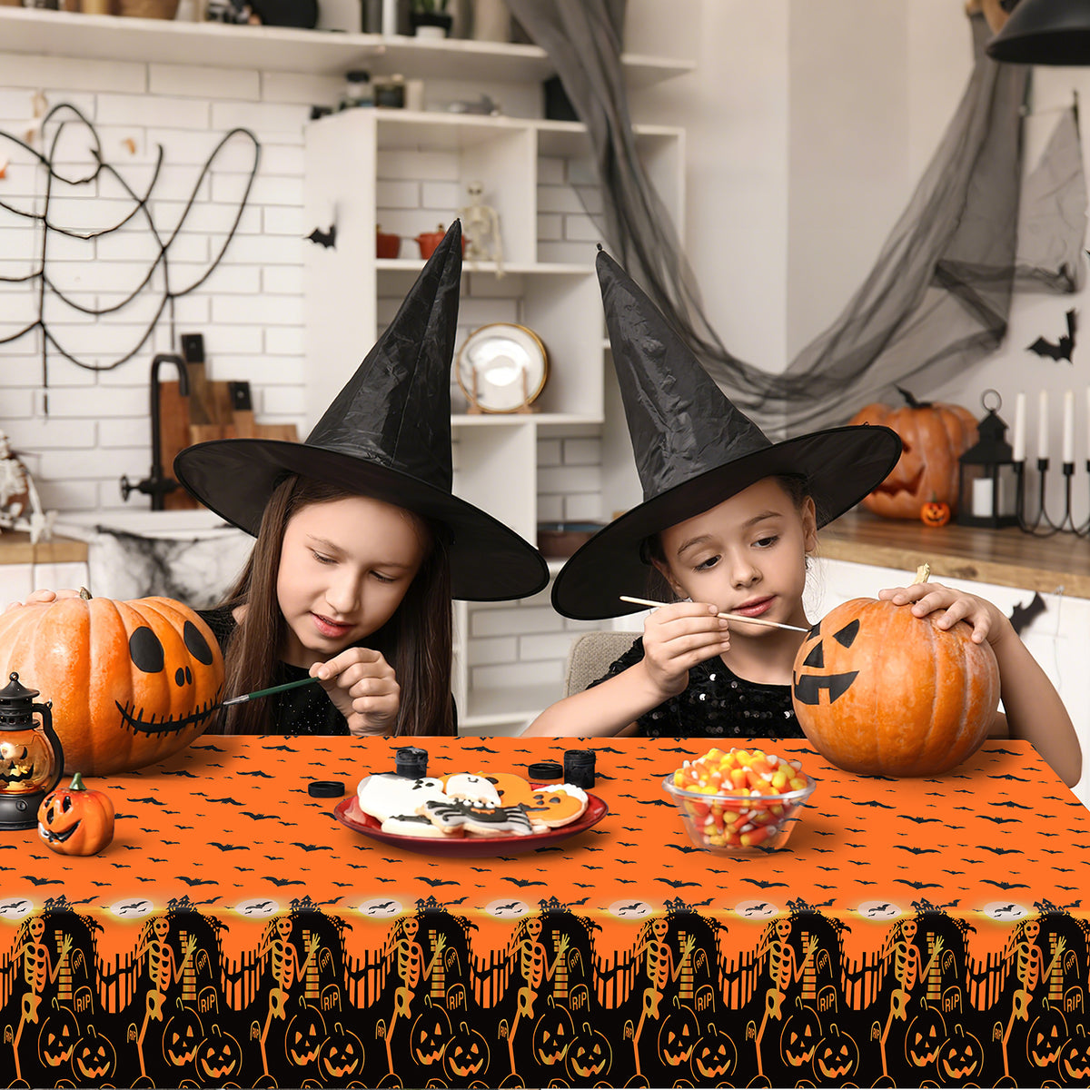 decorUhome Disposable Halloween Tablecloth - 6 Pack, Pumpkin Bat