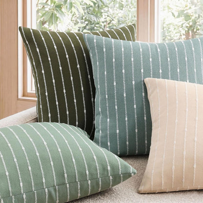 decorUhome Pack of 2 Decorative Jacquard Boucle Throw Pillow Covers