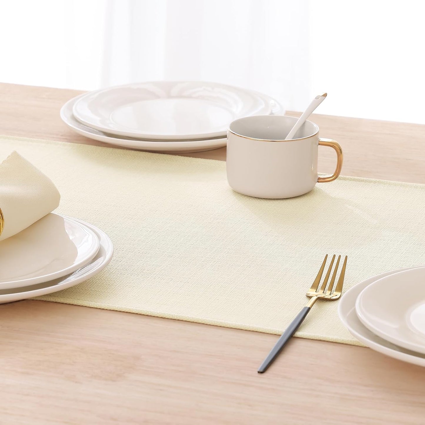 decorUhome Linen Table Runner