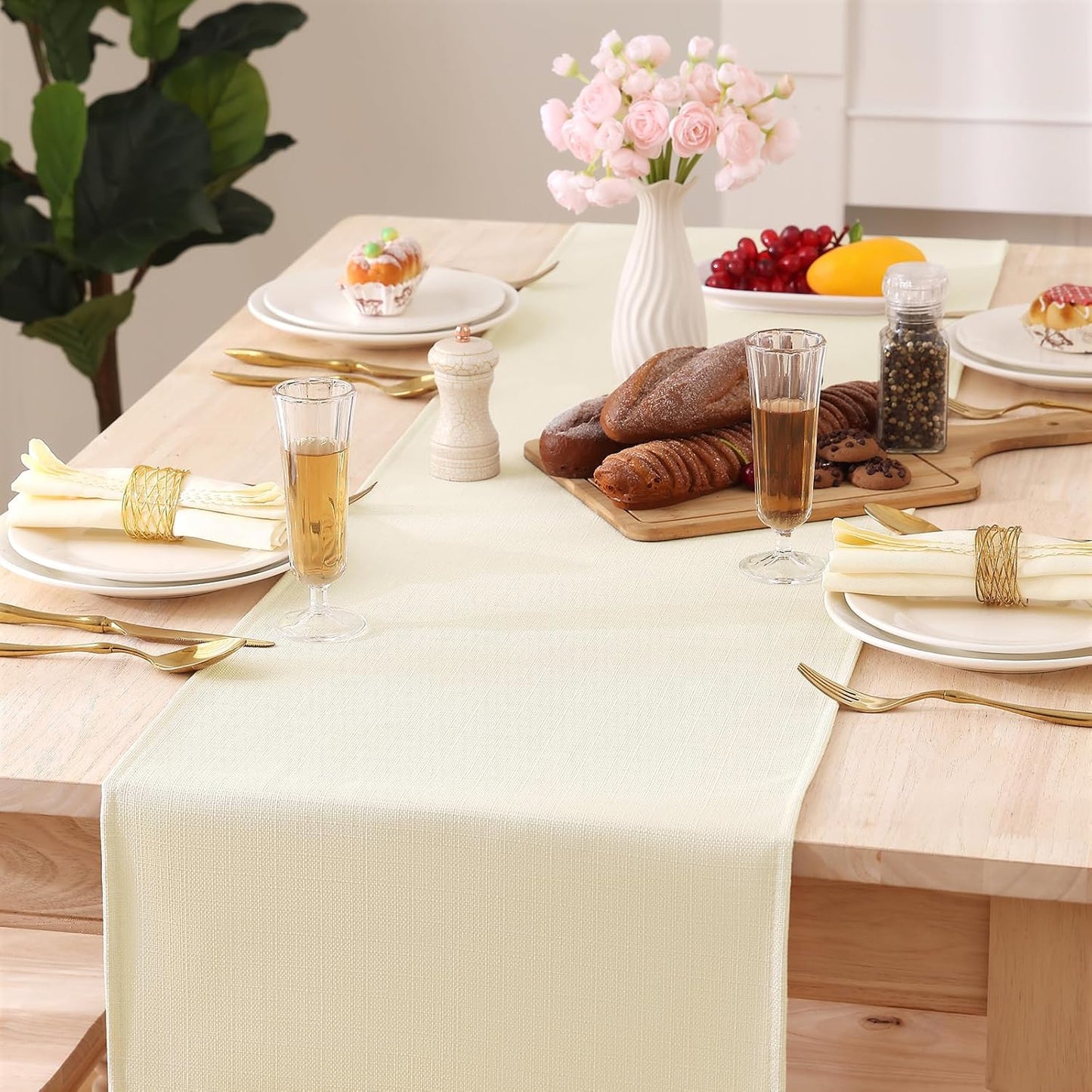 decorUhome Linen Table Runner