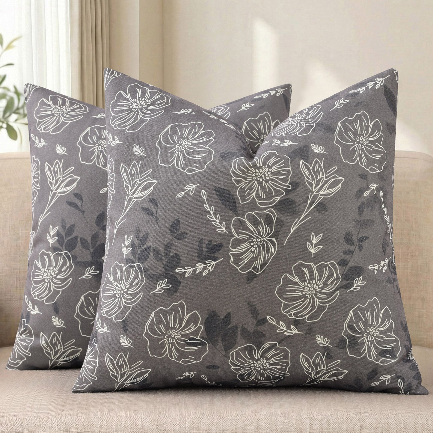 decorUhome Throw Pillow Covers 18x18 inch Decorative Pillow Covers for Couch