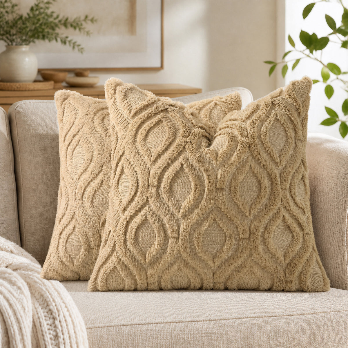 Smile Bee  Soft Plush Faux Wool Decorative Pillow Covers Set of 2